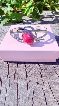 Image 2 of Peony Petal Curve Cuff
