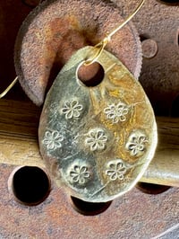 Image 8 of ⚜️🌼Brass Blooms Earrings 🌻🧡