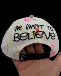 Image 2 of 1of1 DRAWING UPCYCLED HUGGING LOGO HAT S/S ‘26  