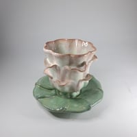 Image 1 of Water lily cup (soft pink)