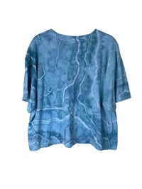Image 7 of 3XL Crop Tee in Seaside Geode Ice Dye