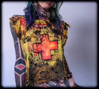 Image 1 of UltraDistResseD CrossCrop (small)