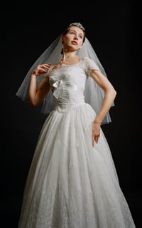 Image 9 of 1950s Heirloom Beauty