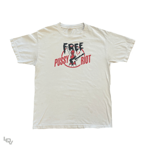 00’s PUSSY RIOT TEE