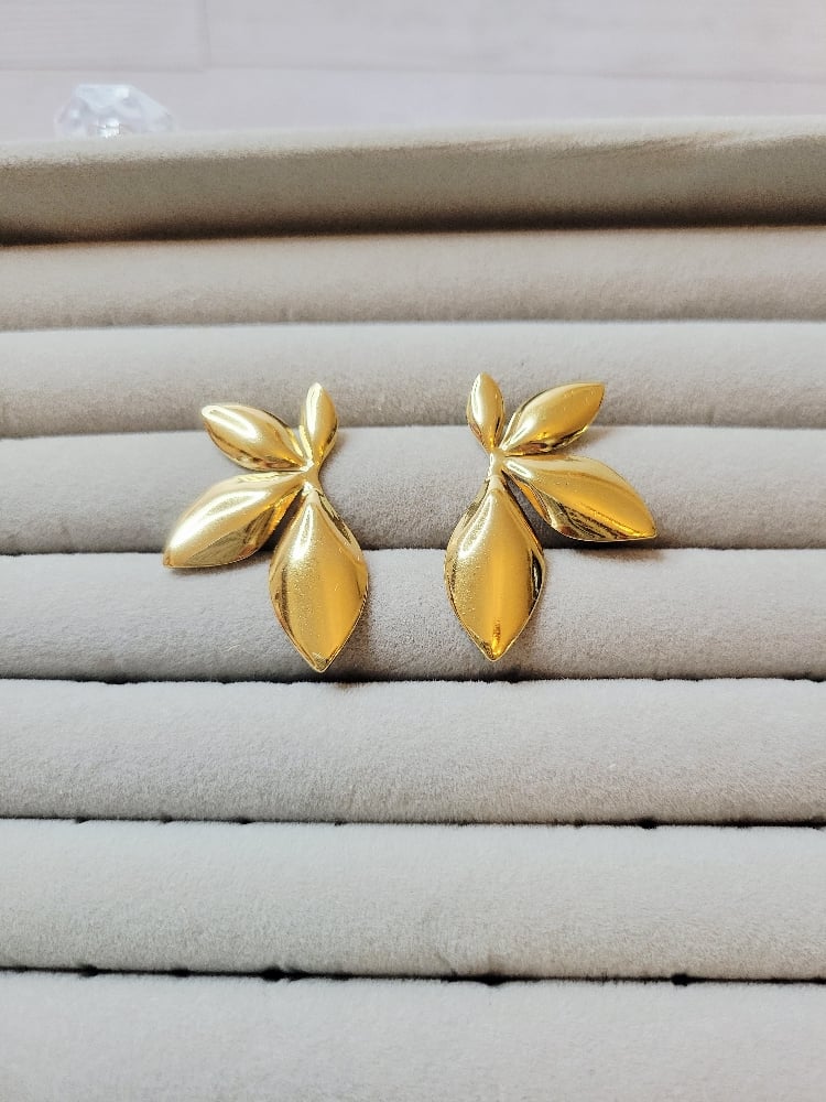 Image of Goldie Earrings 