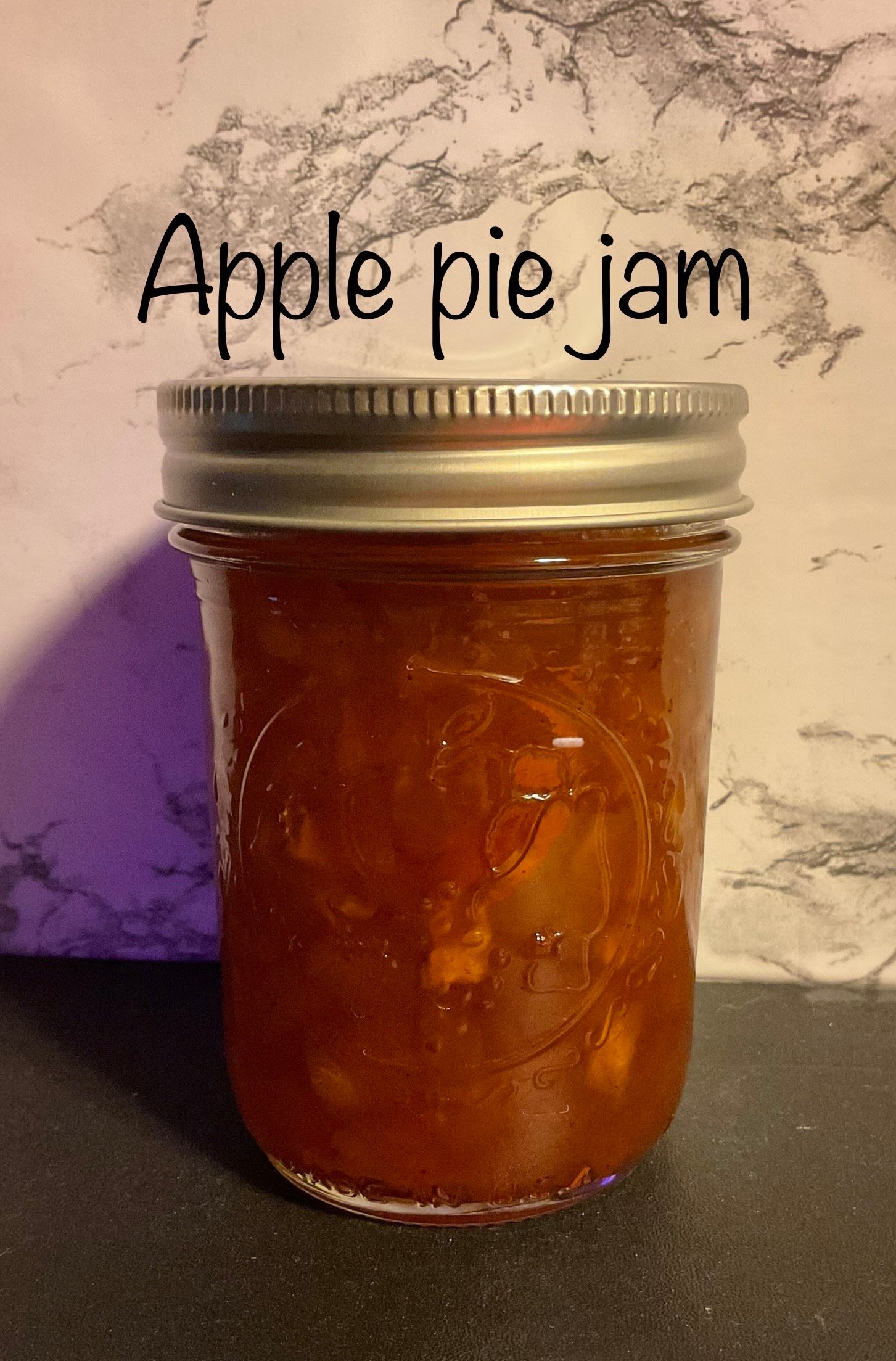 Apple pie jam