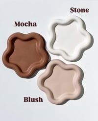 Image 2 of FLOWER DISH