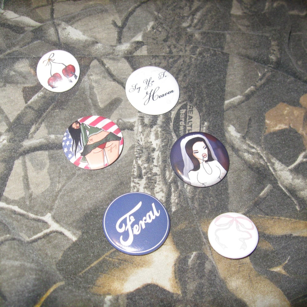 Feral Buttons