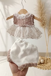 Image 1 of Photo prop - Newborn girls photography set Anabelle - off white - latte