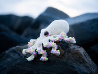 Beaded Octopus - White 