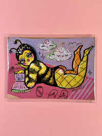 BEACH Bee Baddie  (original)