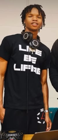 Image 3 of Life be lifing tee