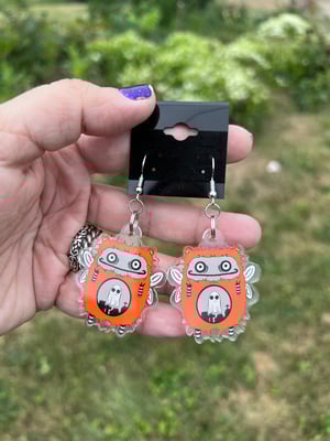 Halloween Gloombeez acrylic earrings