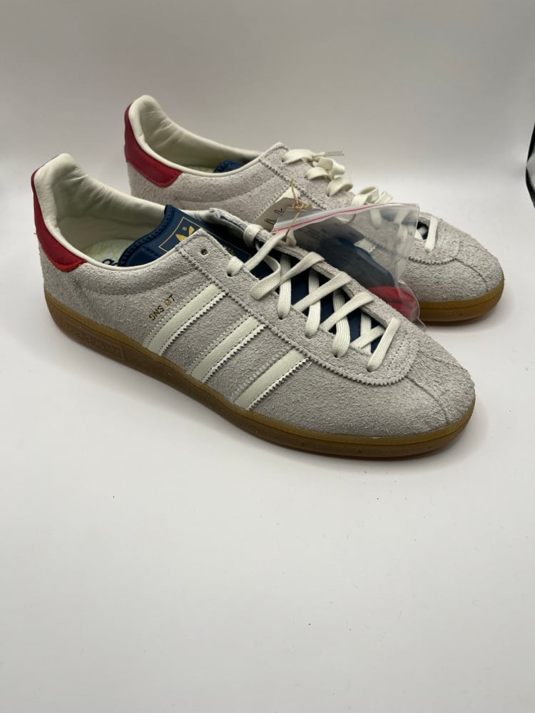 Adidas SNS GT 'Paris' - UK9.5
