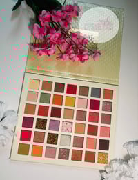 Image 1 of Love neutral eyeshadow palette 🎨 