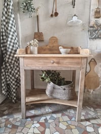 Image 1 of La petite coiffeuse 