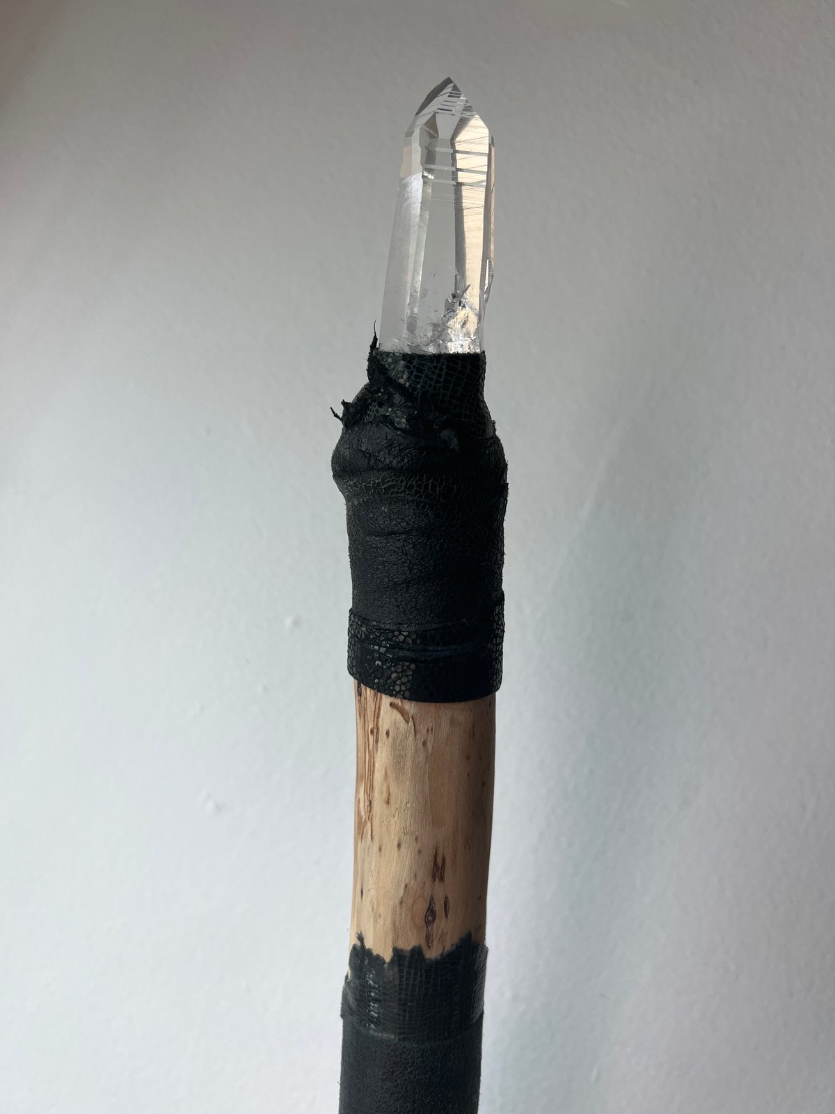 *new* COLOMBIAN CLARITY crystal wand