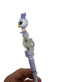 Image 3 of Daisy With Bow Pen