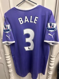 Image 8 of Tottenham Hotspur “BALE 3” 2011/12 Away Shirt + PL patches (M)