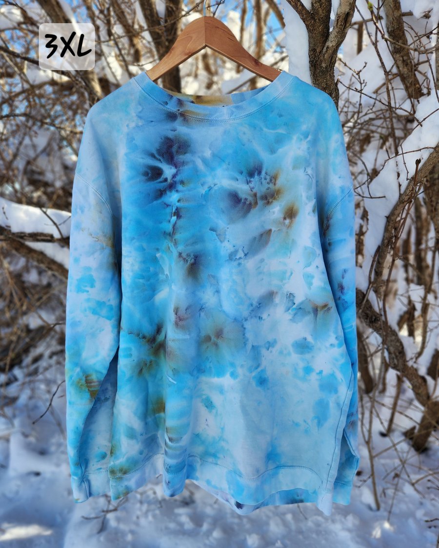 Image of Winter watercolor sweatshirt  3XL