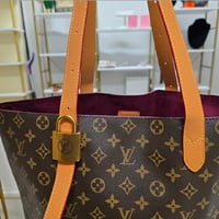 Image 3 of Large Tote with Gorgeous Lock 
