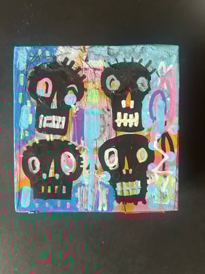 Image of 4 SKULS canvas
