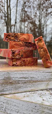 Image 4 of Rose gold , rose infused oil