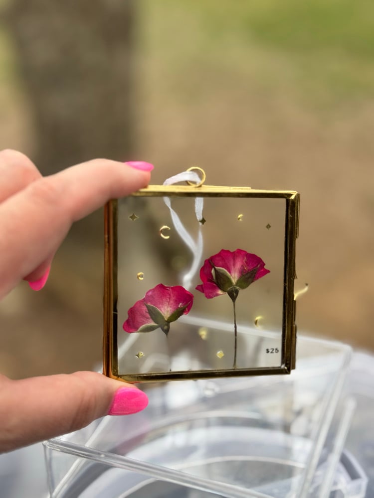 Image of Dried & Pressed Floral Frames