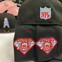 Image 3 of New Era 59Fifty Houston Oilers 75th Pinky