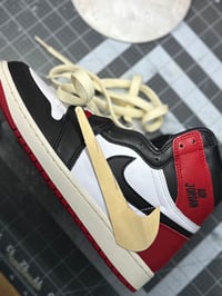 aj1 high black toe TS sail 