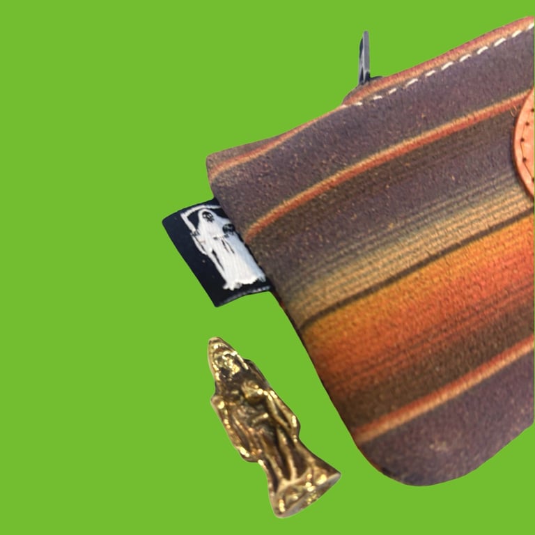 SANTA/DEATH MINI (#166) Image 2