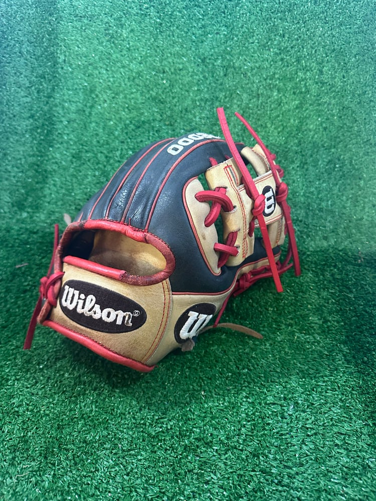 Image of Wilson A2000 PF88 11.25 - 