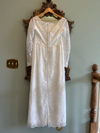 Image 17 of 1960s Lace Romance 