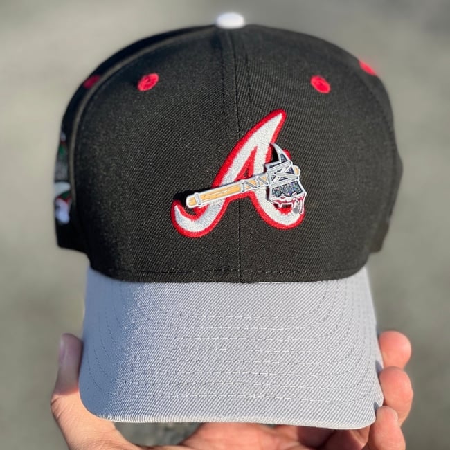 Brave Heart Pin - Black Hearted