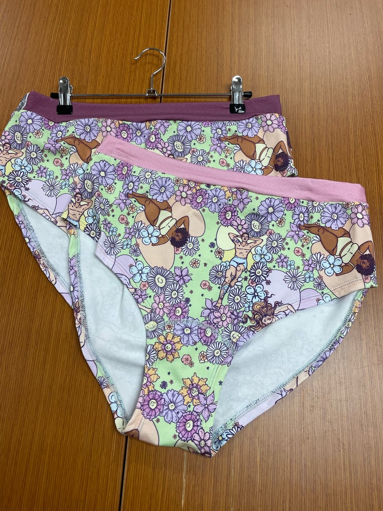 Image of 2XL undies