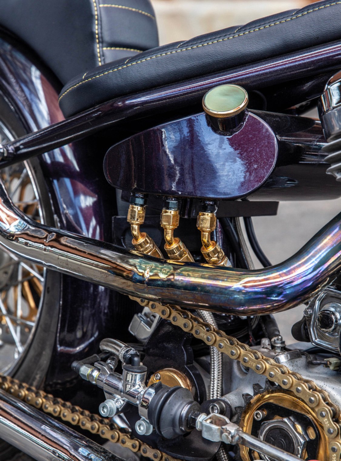 Softail custom hot sale oil tank