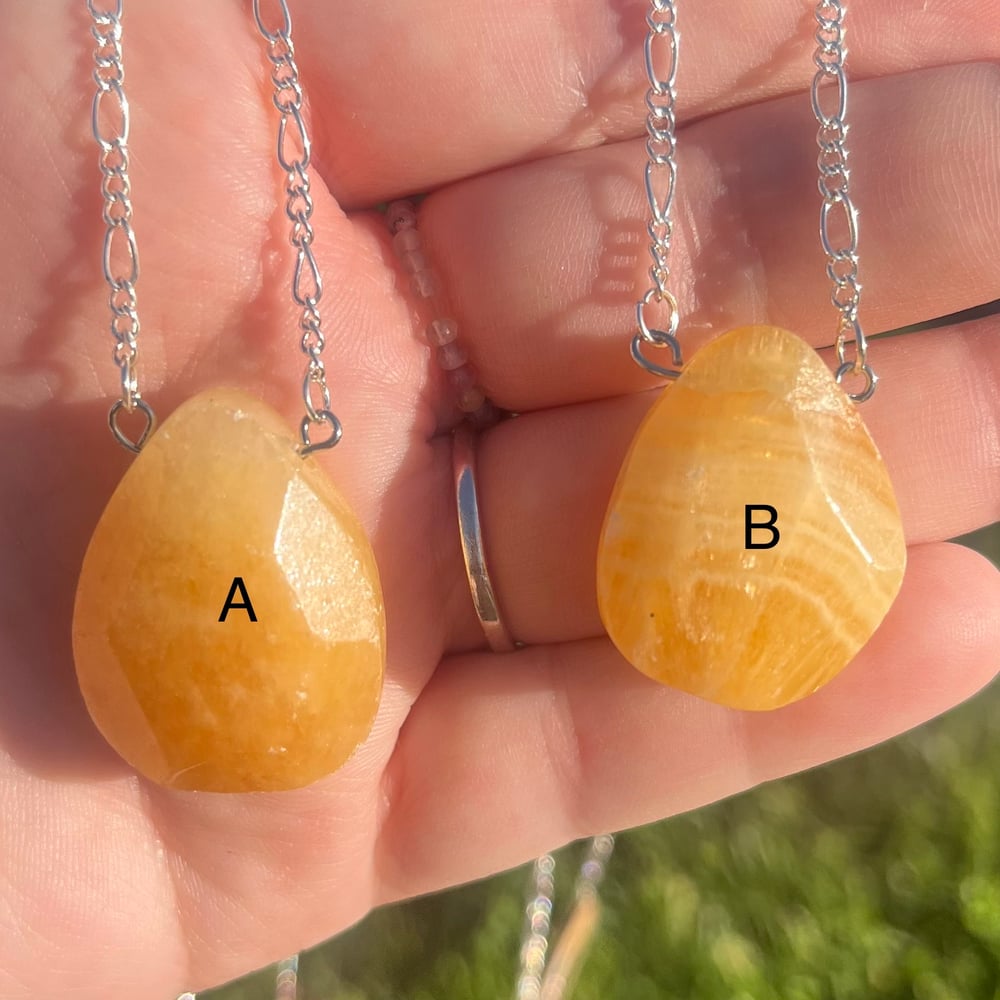 Image of Orange Calcite Necklaces 