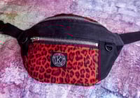 Image 4 of HIP BAG "red leopard"