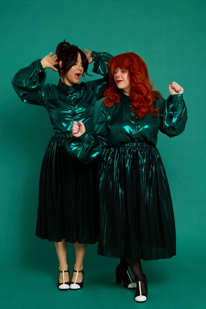 Image of Falda Barbara King