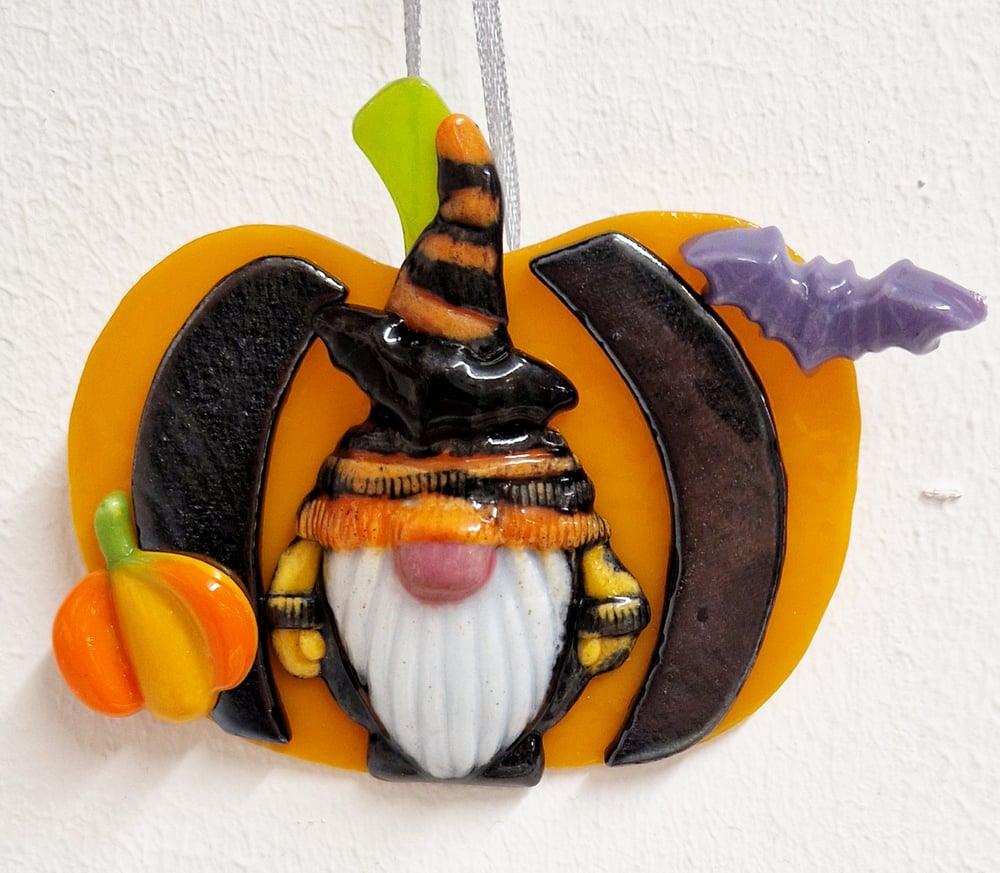 Image of Fused Glass Halloween Gonk Pumpkin