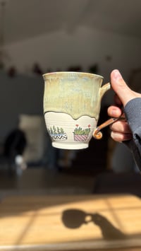 Image 5 of Planter Mug 01