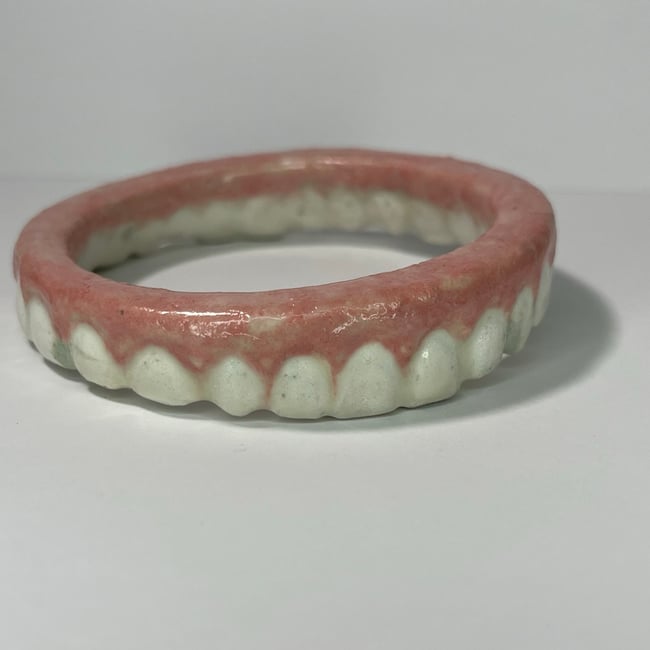 Teeth Bracelet Four - 7.50 in Inner Diameter