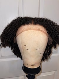 Image 5 of "QUEEN APHRODITE" 14 inch COILY CURLY T-part WIG