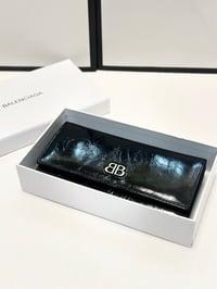 Image 1 of CLASSIC MAISIE WALLETS