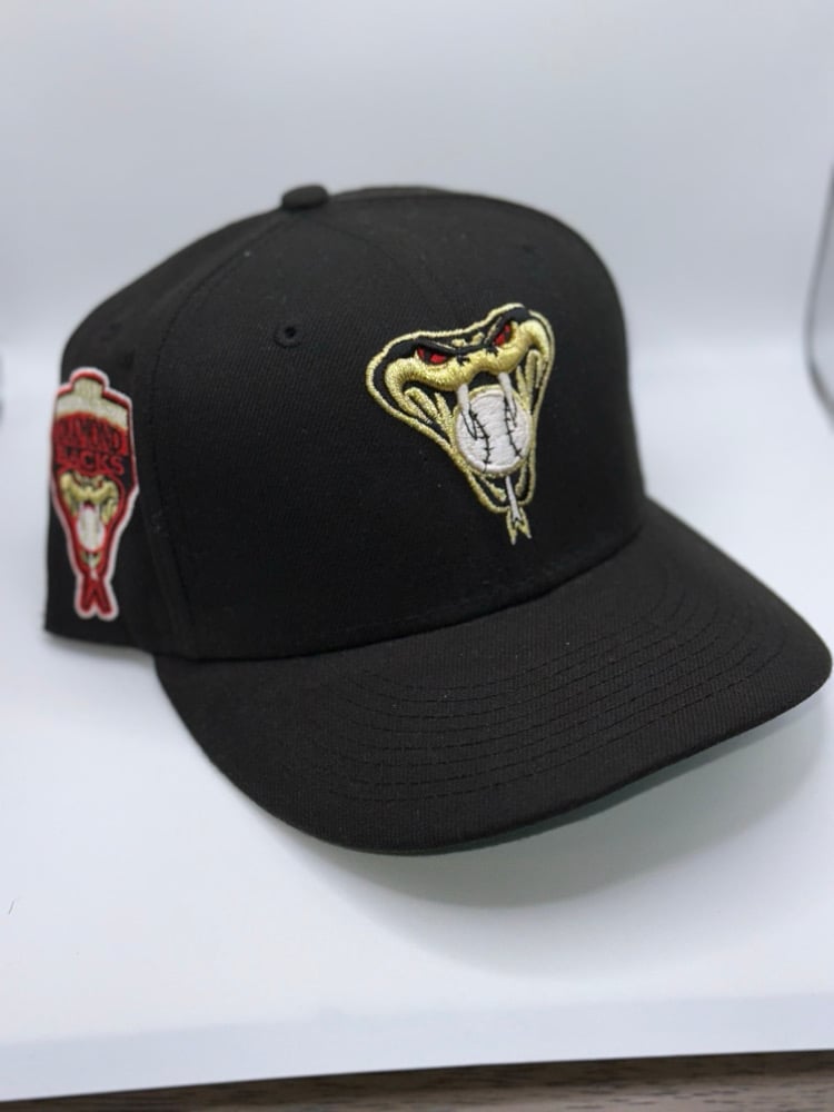 Arizona Diamond Backs Hat Club "Beer Pack" 7 1/4 (Not New)