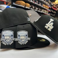 Image 2 of New Era 59Fifty Black- Metallic Blue Gray