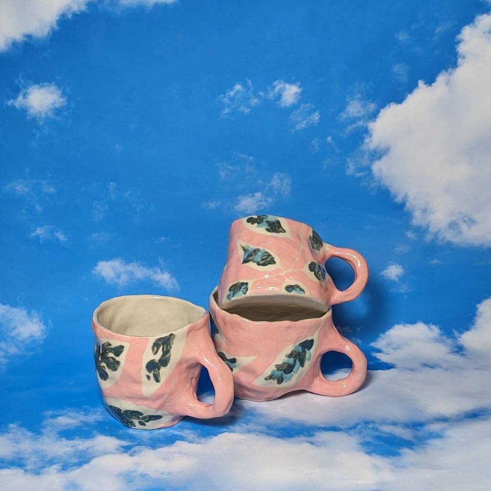 Image of garden party pink and green mug