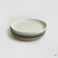 Image 1 of Yumiko Iihoshi Porcelain ReIRABO round plate 21.5