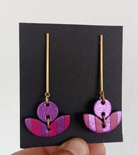 Image 5 of Boucles d'oreilles "Léna" en cuir upcyclé 