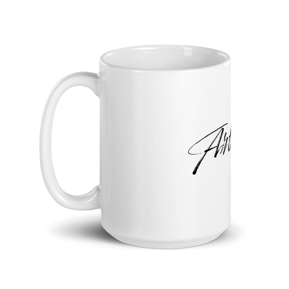 White "Art is in" (Artiszen) coffee mug